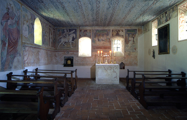Innenraum der Kapelle St. Georg